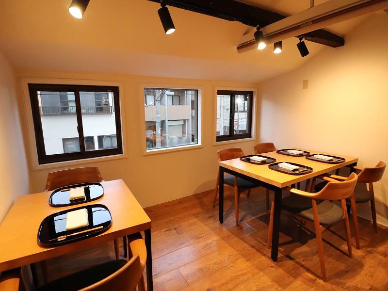 店舗案内